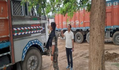 आरा : अवैध बालू लदे 32 ट्रक जब्त, दो करोड़ जुर्माना...