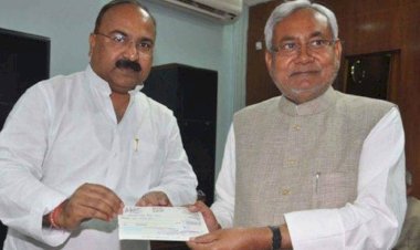 सीतामढ़ी सांसद को किया जा रहा धमकी भरा कॉल -इज्जत को धूमिल करने की  कोशिश -मांगा 2 करोड़ की रंगदारी .. जानिए क्या है मुद्दा