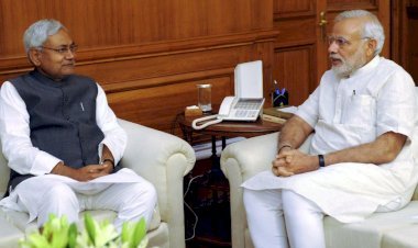 नीतीश ने दिया संकेत ,फिर से दोनों दोस्त होंगे एक -मोदी ,नीतीश   तो नहीं  खेल रहे अंदरूनी खेल  ..