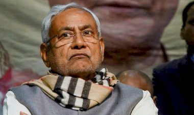 मांझी के इस्तीफे के बाद ,नीतीश ने बुलाई मीटिंग .. कौन कौन है मौजूद ?