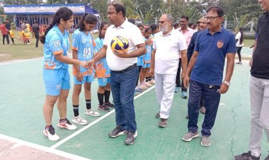 पनोरमा ग्रुप का हुआ फाइनल खेल स्पोर्ट्स सीजन 6 में इन लोगो नें मारी बाजी प्रतियोगिता में भाग ले रहे विद्यालयों एवं खिलाड़ियों को हार्दिक शुभकामनाएं। पनोरमा ग्रुप के प्रबंध निदेशक श्री संजीव मिश्रा