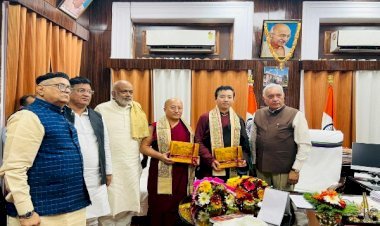 विधान परिषद् के सभापति से मिला तिब्बती संसद के सदस्यों का प्रतिनिधिमंडल...