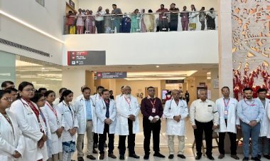 कोलकाता में जूनियर महिला डॉक्टर की नृशंस हत्या के विरोध में जयप्रभा मेदांता हॉस्पिटल के डॉक्टरों ने ओपीडी का बहिष्कार किया...