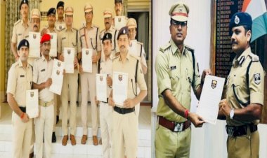 प्रोफेसर दंपती हत्याकांड समेत तीन मामलों के खुलासे को लेकर एसपी सहित 64 पुलिसकर्मी सम्मानित...