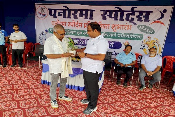 बिहार के अम्बानी पनोरमा ग्रुप के CMD संजीव मिश्रा ने "तारे जमीन पे" उतार दिया...