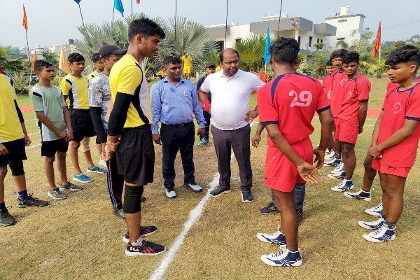 पनोरमा स्पोर्ट्स सीजन -7, कबड्डी अंडर -17 बालक वर्ग प्रतियोगिता में बैधनाथ हाई स्कूल चंपानगर चैंपियन बना...