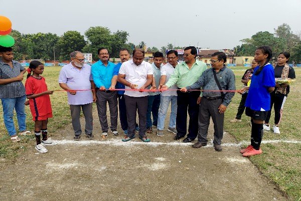 पनोरमा स्पोर्ट्स सीजन-7, पनोरमा ग्रुप के चैयरमेन सह अध्यक्ष संजीव मिश्रा ने छठे चरण के फुटबॉल प्रतियोगिता का भव्य उद्घाटन किया...