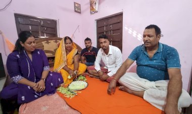 लोक आस्था का चार दिवसीय महापर्व छठ अनुष्ठान खाय नहाय के साथ हुआ शुरू, चार साल की उम्र से छठ करते आ रहा है आदित्य उर्फ दीपक...