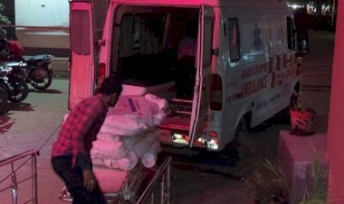 आरा सदर अस्पताल में एम्बुलेंस से ढोया जा रहा सामान, डीएम ने दिए जांच के आदेश...