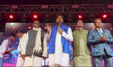 - वीआईपी प्रमुख मुकेश सहनी ने विद्या को अमूल्य धन बताया, कहा - इसके बिना पूर्ण सफलता हासिल नहीं की जा सकती