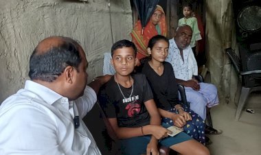 गायन प्रतिभा की चमकती मिसाल बनीं लक्ष्मी, काउंसिल संरक्षक संजीव मिश्रा ने किया सम्मानित