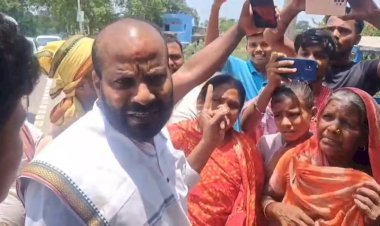 कार्यक्रम में Er. I.P. Gupta का ज़ोरदार स्वागत हुआ, जहाँ पान समाज के बांकुरों ने उन्हें सड़कों